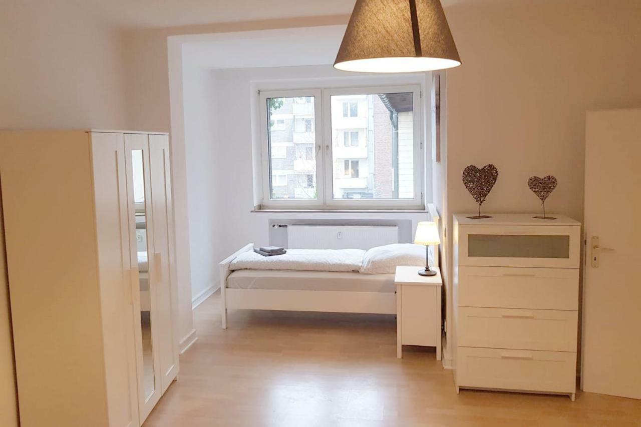 Cosy Apartment Нойс Екстер'єр фото
